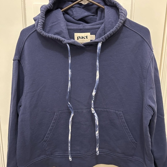 PACT NAVY BLUE ORGANIC COTTON ONE-FOR-ALL HOODIE WITH TIE-DYE DRAWSTRING LARGE - Picture 3 of 6